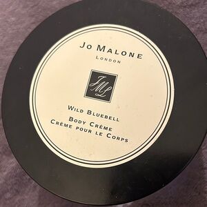 Jo Malone Wild Bluebell Body Crème in Black and Cream-